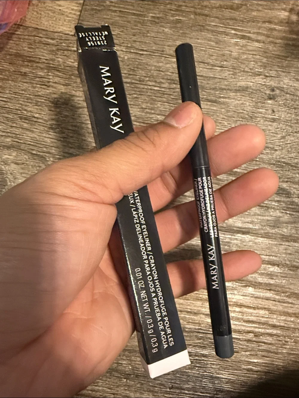 Mary Kay Waterproof Eyeliner Pencil -steely metallise